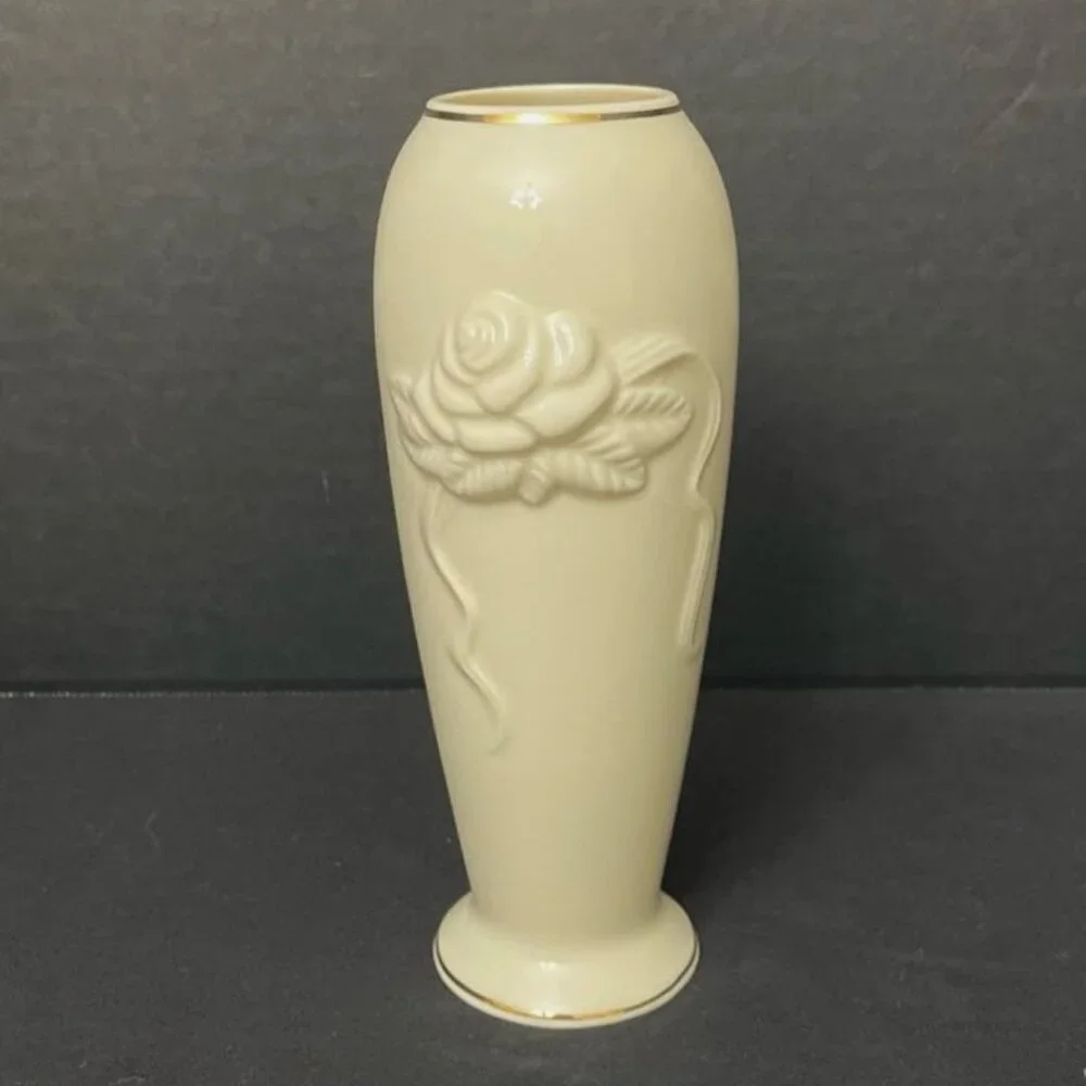 Vtg Lenox‎ Rose Blossom Fine China Medium Vase Ivory w/ 24K Gold Trim